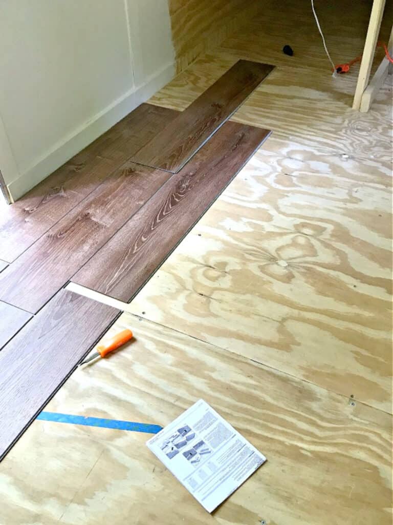 installing vinyl floor plank in RV